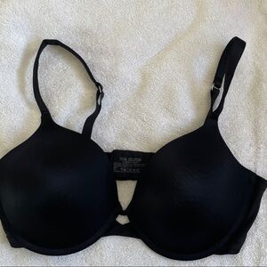 Maidenform Classic Black Bra 38D